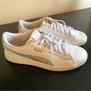 Puma Vikky Irresistible Sneakers
